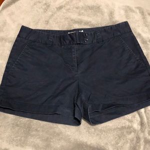 Vineyard Vines shorts